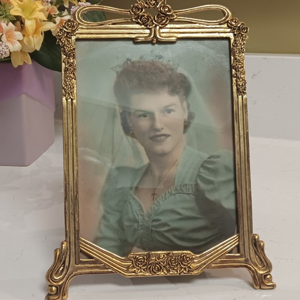 Vintage Original 1940's Elegant and Beautiful Woman Bride Photo in Vintage Frame